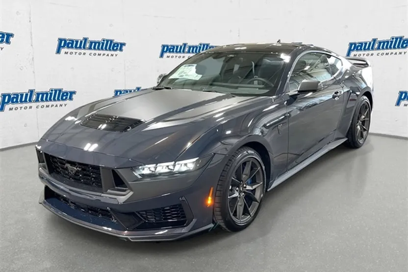 2025 Ford Mustang Dark Horse Premium photo 1