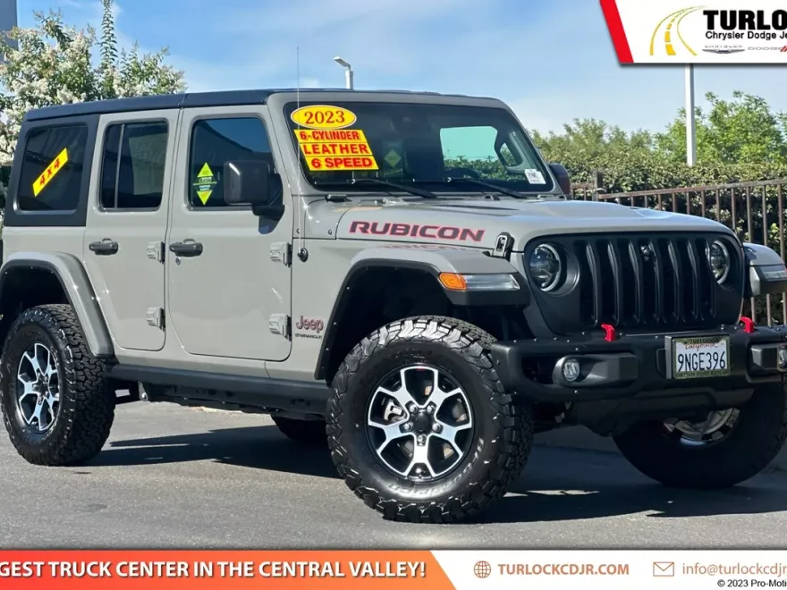 2023 Jeep Wrangler Rubicon photo 1
