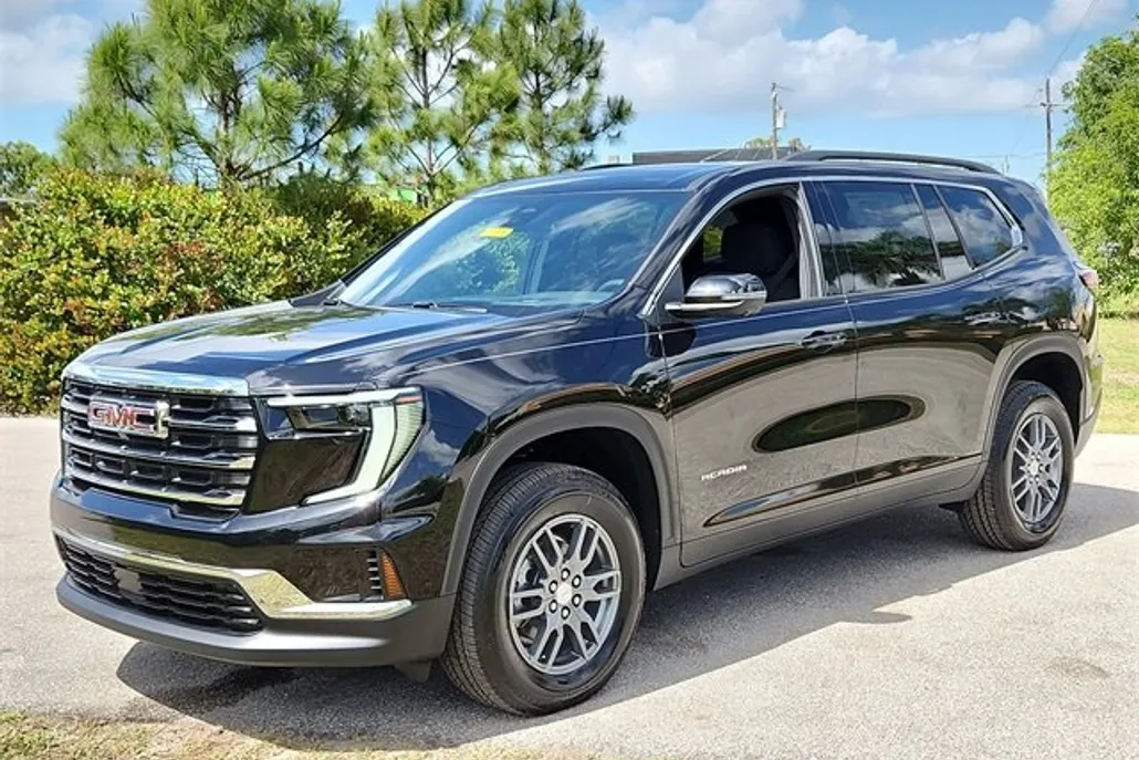 2025 Gmc Acadia Elevation photo 1