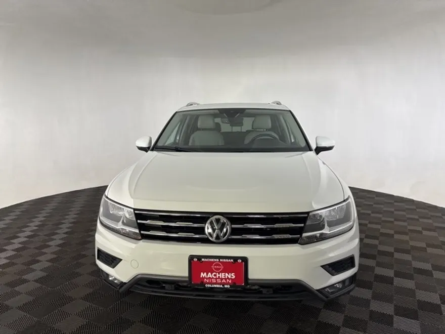 2021 Volkswagen Tiguan SEL photo 1