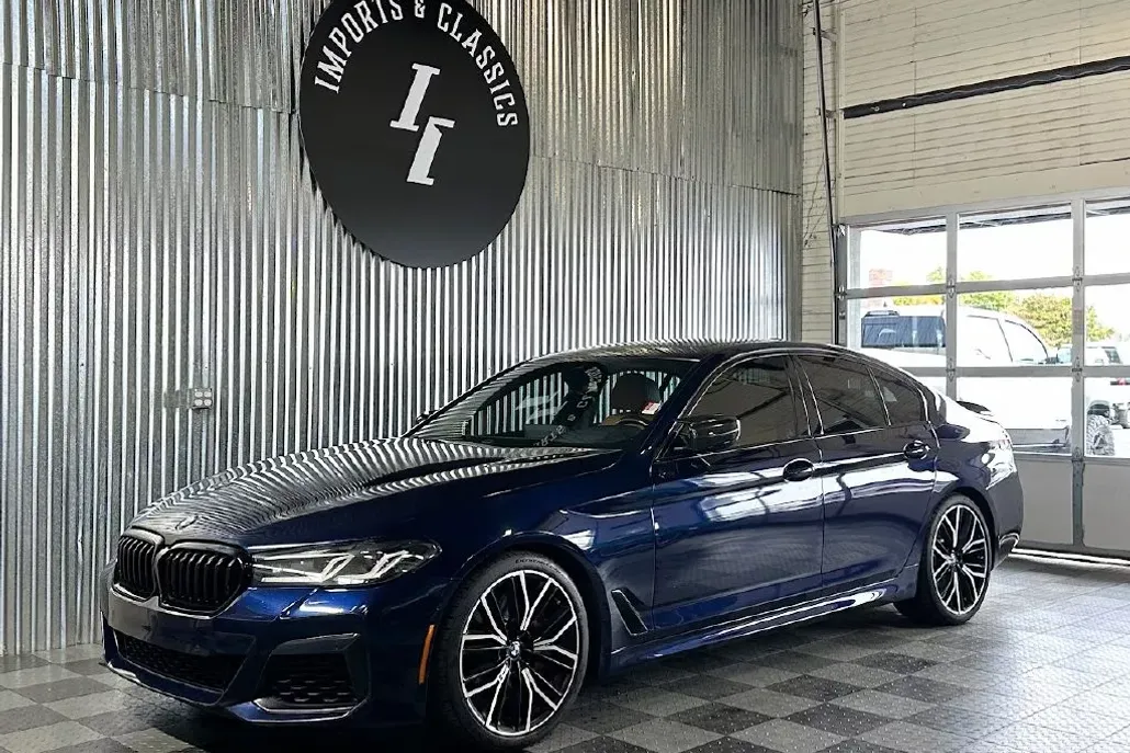 2021 Bmw M550i xDrive photo 1