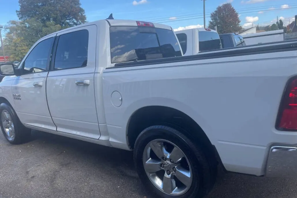 2014 Ram 1500 Big Horn photo 1