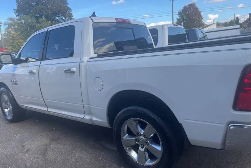 2014 Ram 1500 Big Horn photo 1