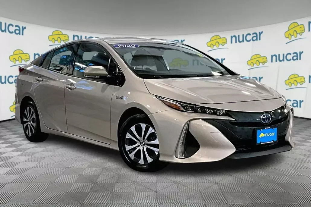 2020 Toyota Prius Prime XLE photo 1