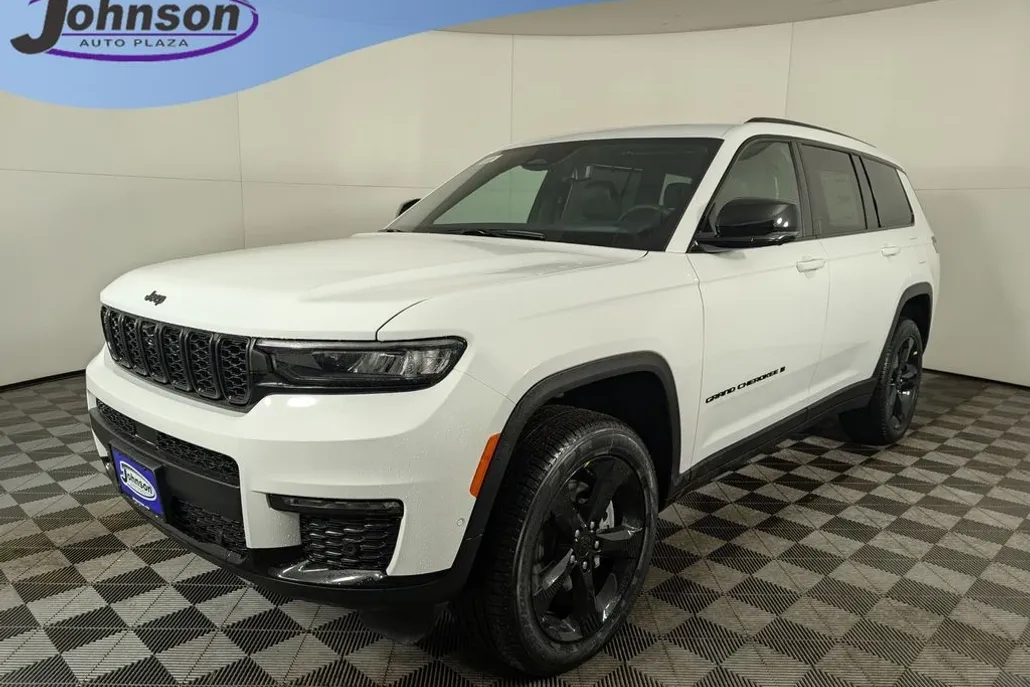 2025 Jeep Grand Cherokee Limited photo 1
