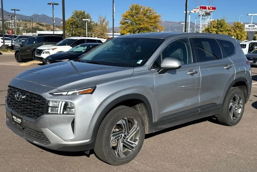2023 Hyundai Santa Fe SE photo 1