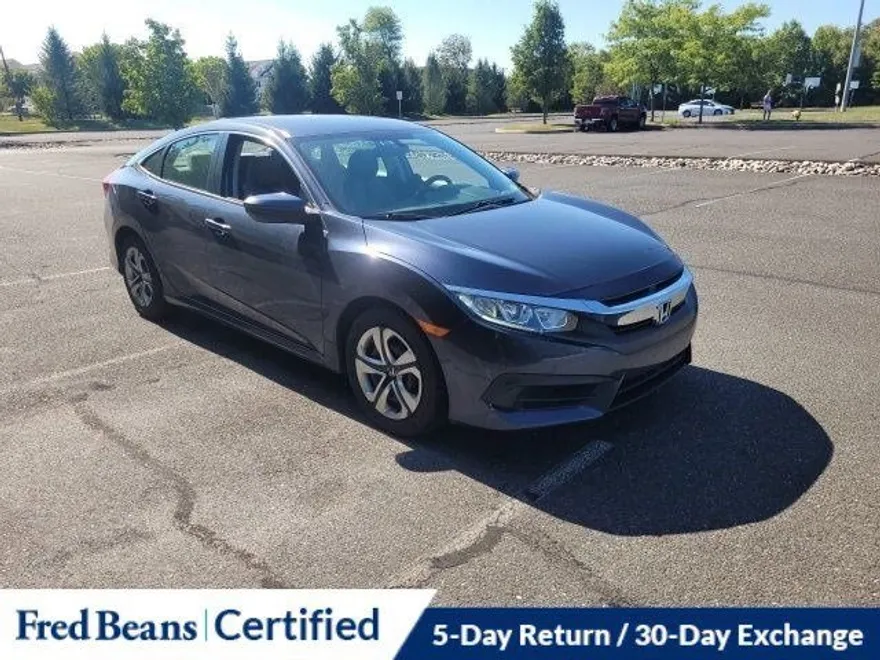 2018 Honda Civic LX photo 1