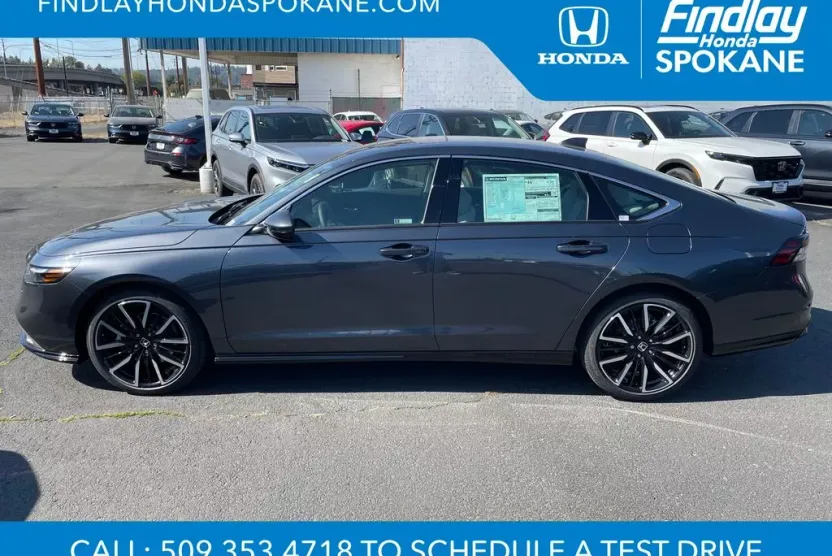 2025 Honda Accord Hybrid Touring photo 1