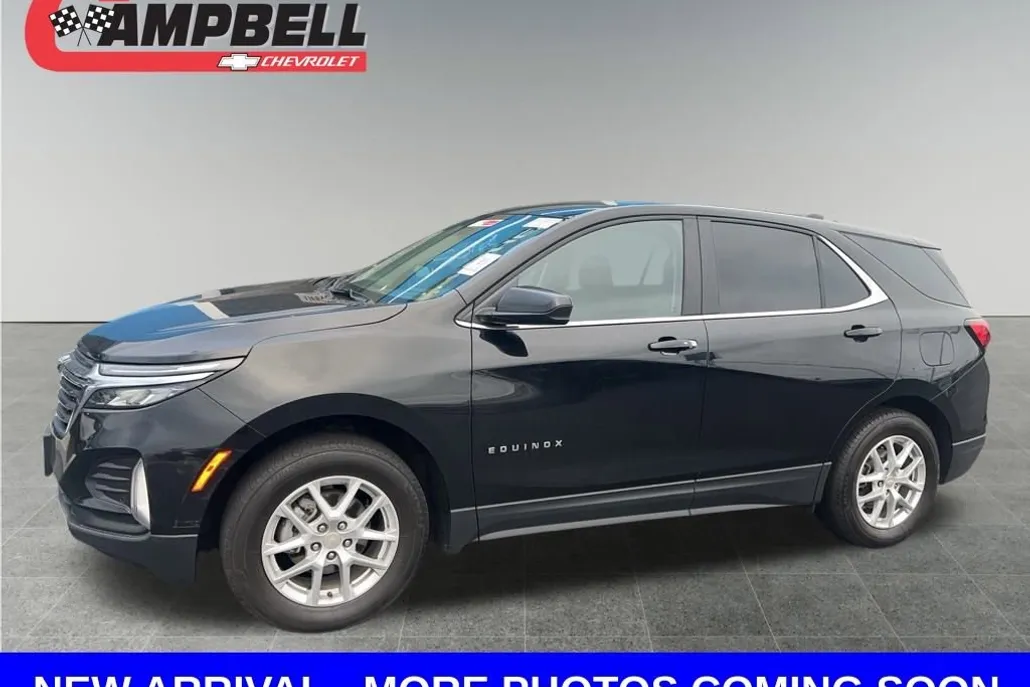 2024 Chevrolet Equinox LT photo 1