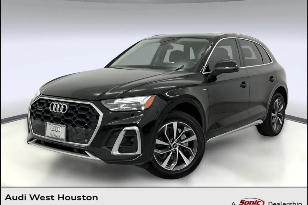 2023 Audi Q5 S line Premium Plus photo 1