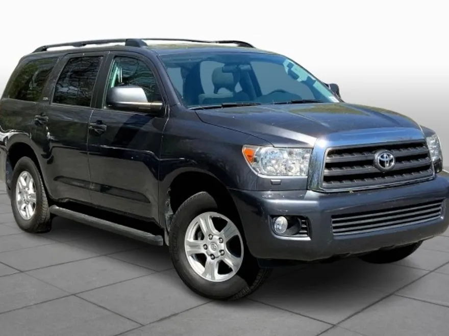2014 Toyota Sequoia SR5 photo 1