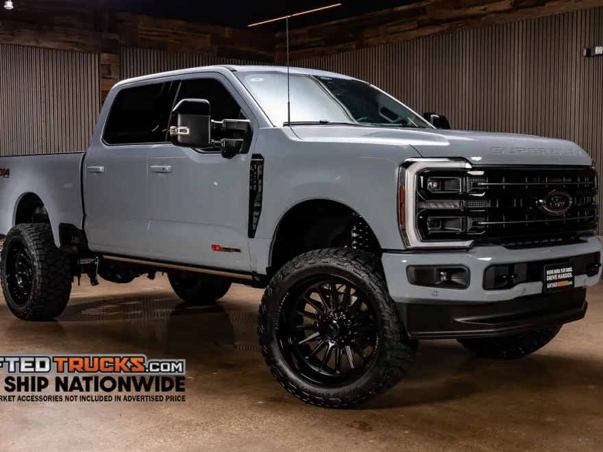 2025 Ford F-250 photo 1