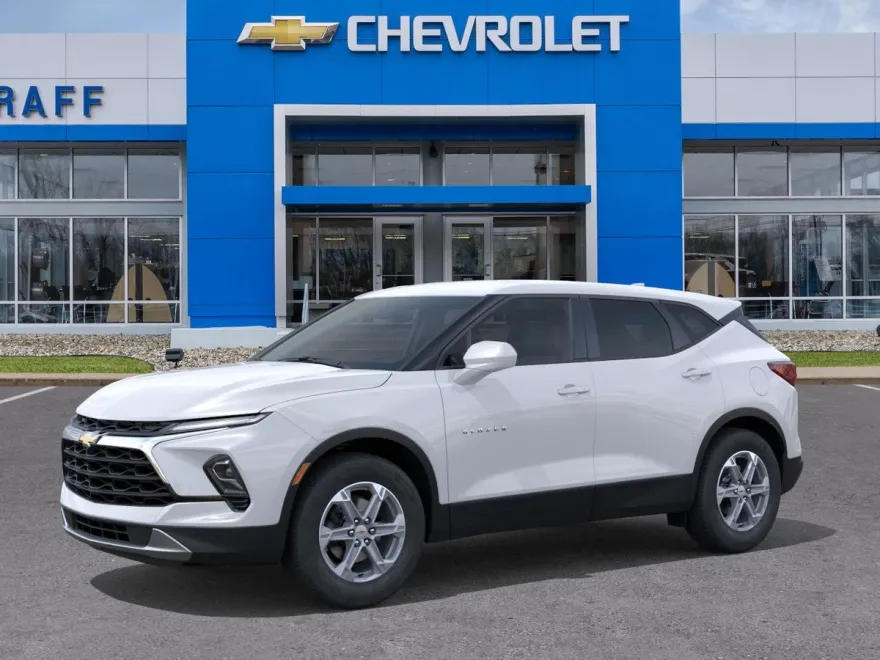 2025 Chevrolet Blazer 2LT photo 1