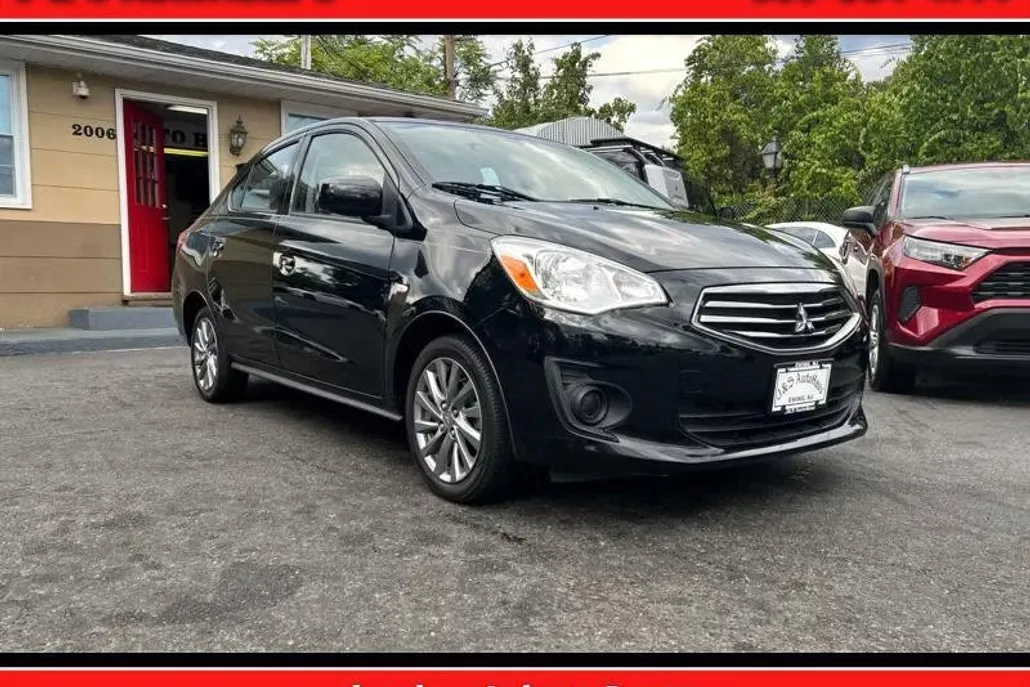2019 Mitsubishi Mirage G4 ES photo 1
