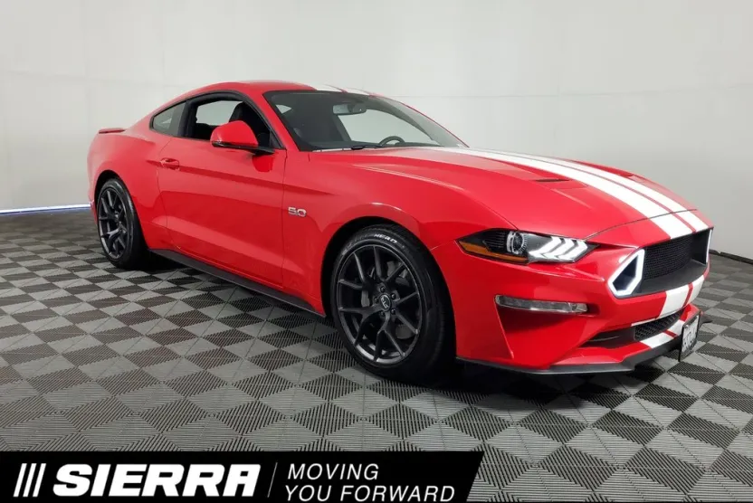 2019 Ford Mustang GT photo 1