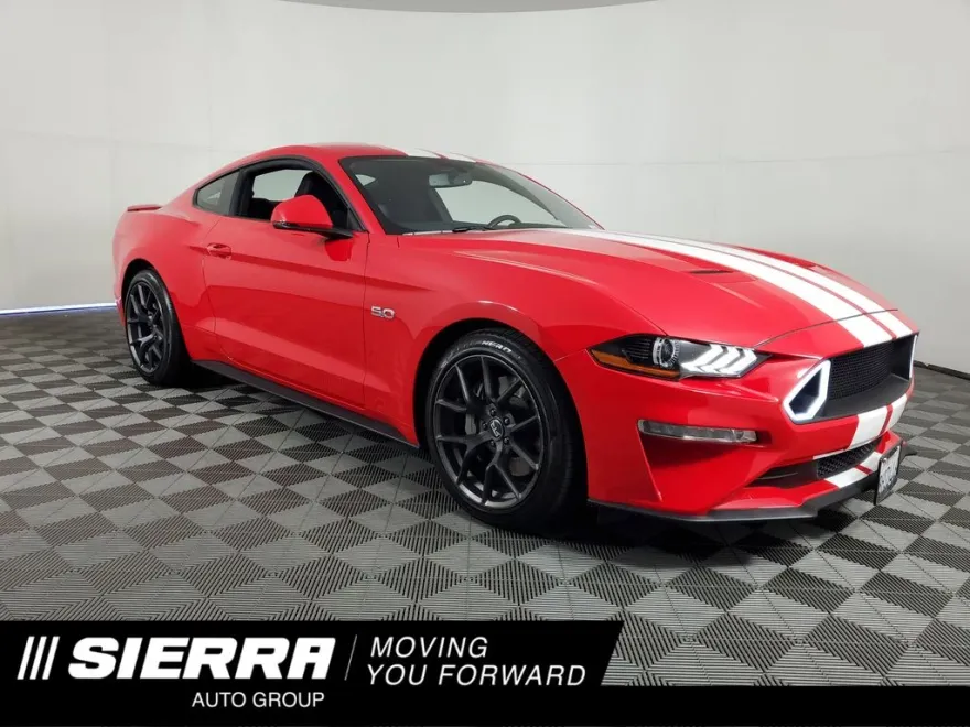2019 Ford Mustang GT photo 1