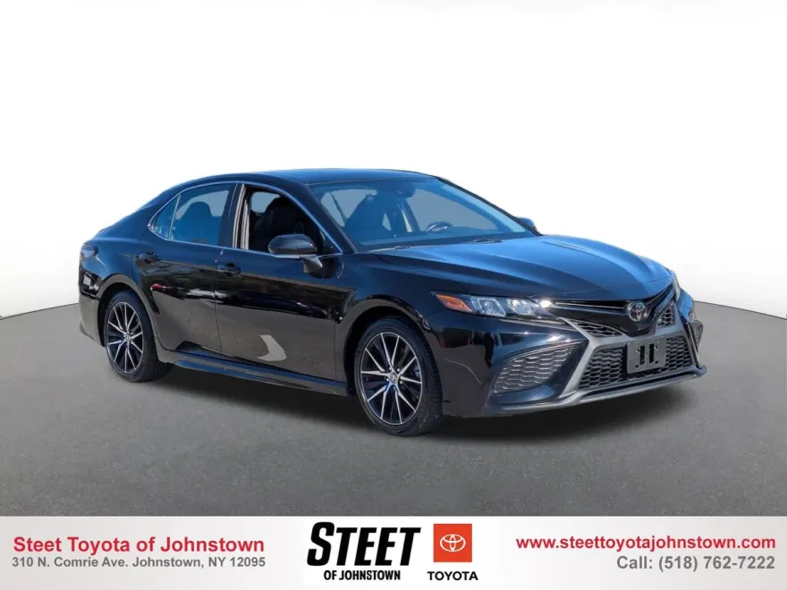 2023 Toyota Camry Base photo 1