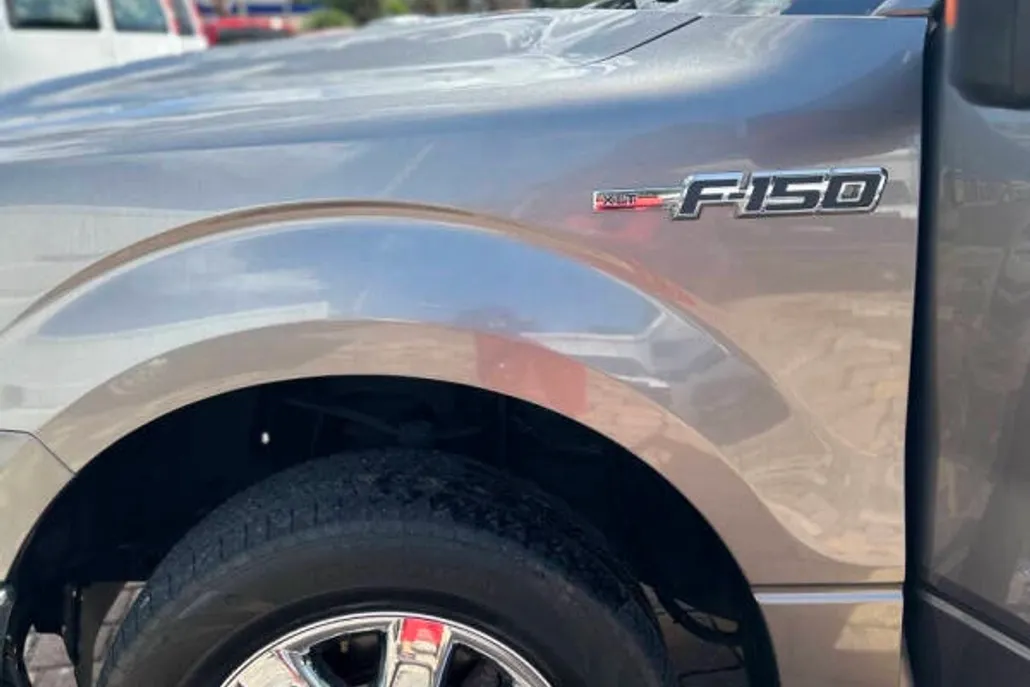2013 Ford F-150 XLT photo 1