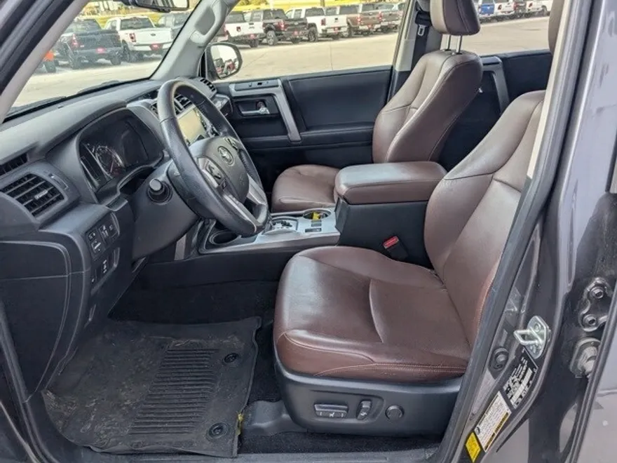 2021 Toyota 4Runner Limited photo 1
