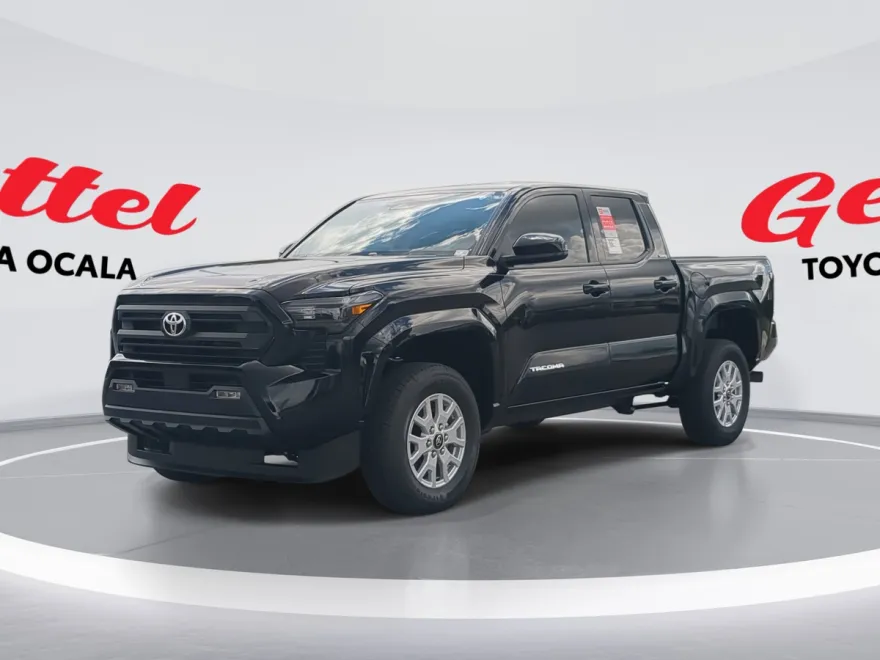 2025 Toyota Tacoma SR5 photo 1