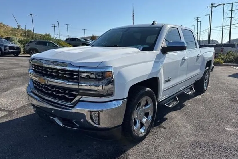 2017 Chevrolet Silverado 1500 LTZ photo 1