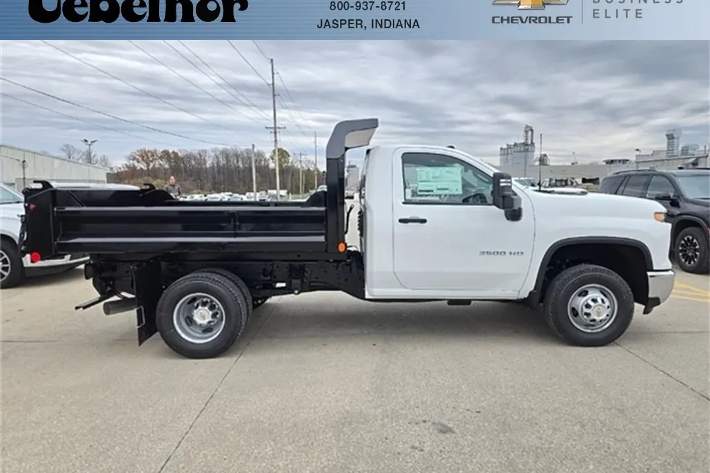 2025 Chevrolet Silverado 3500HD Work Truck photo 1