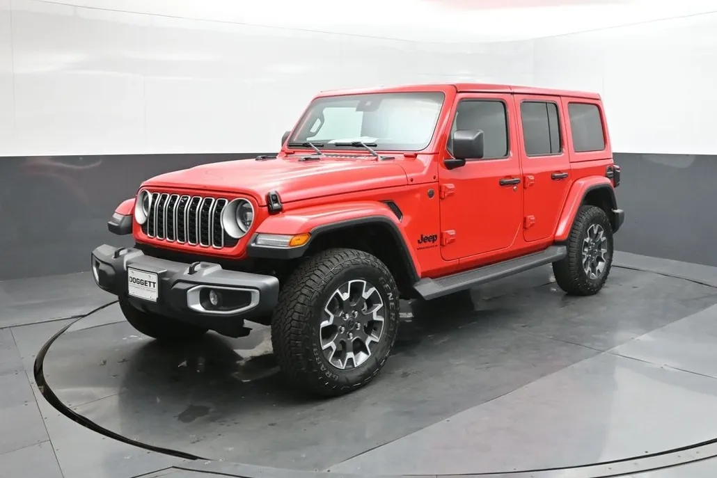 2025 Jeep Wrangler Sahara photo 1