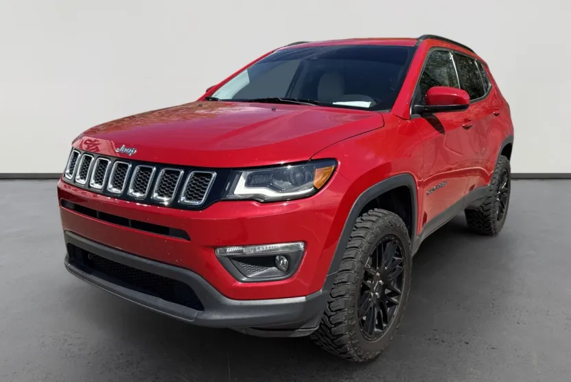 2018 Jeep Compass Latitude photo 1