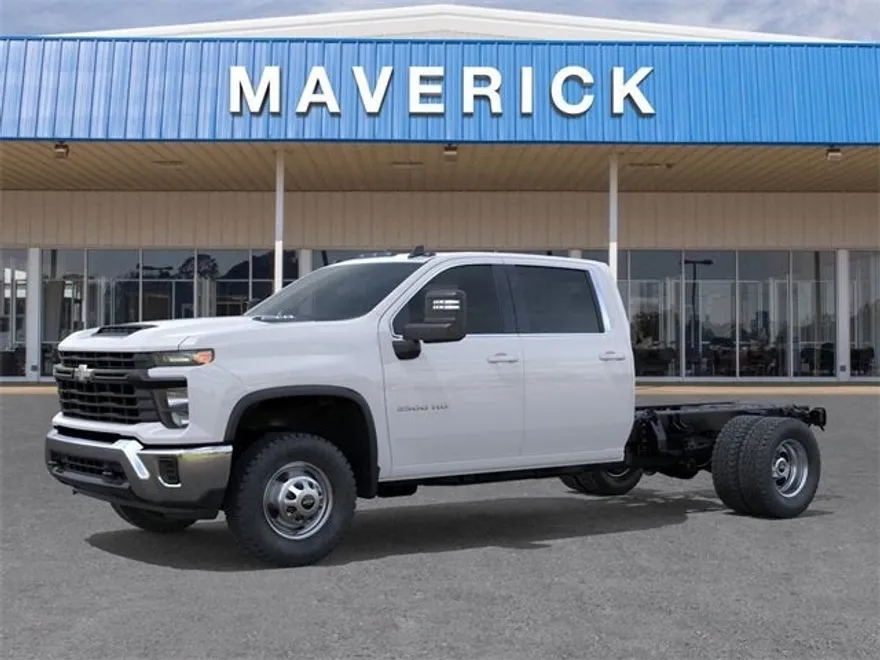 2025 Chevrolet Silverado 3500HD Work Truck photo 1