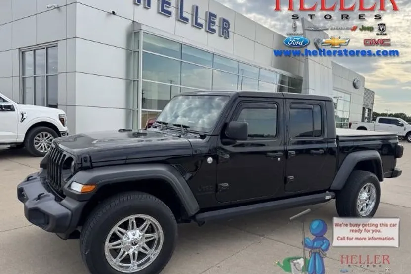 2020 Jeep Gladiator Sport photo 1