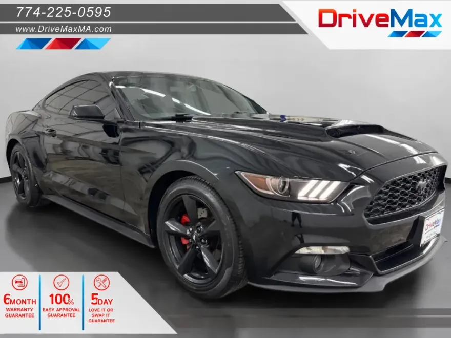 2015 Ford Mustang V6 photo 1