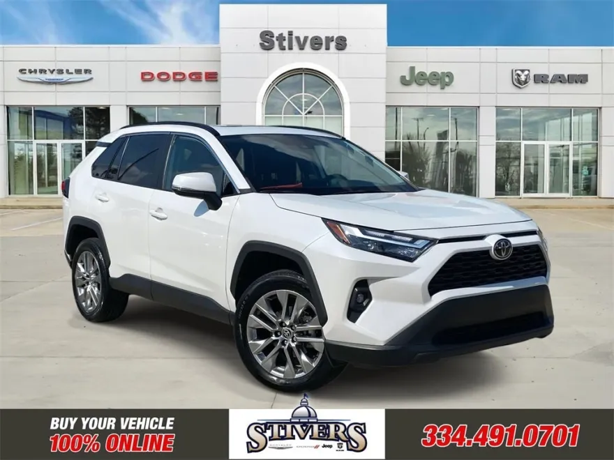 2023 Toyota RAV4 XLE Premium photo 1