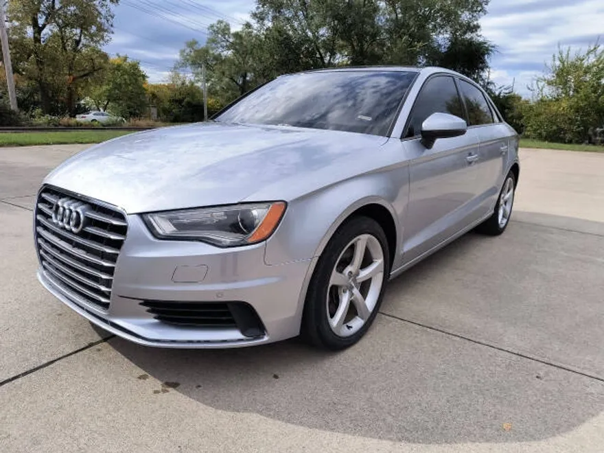 2016 Audi A3 2.0T Quattro Premium photo 1