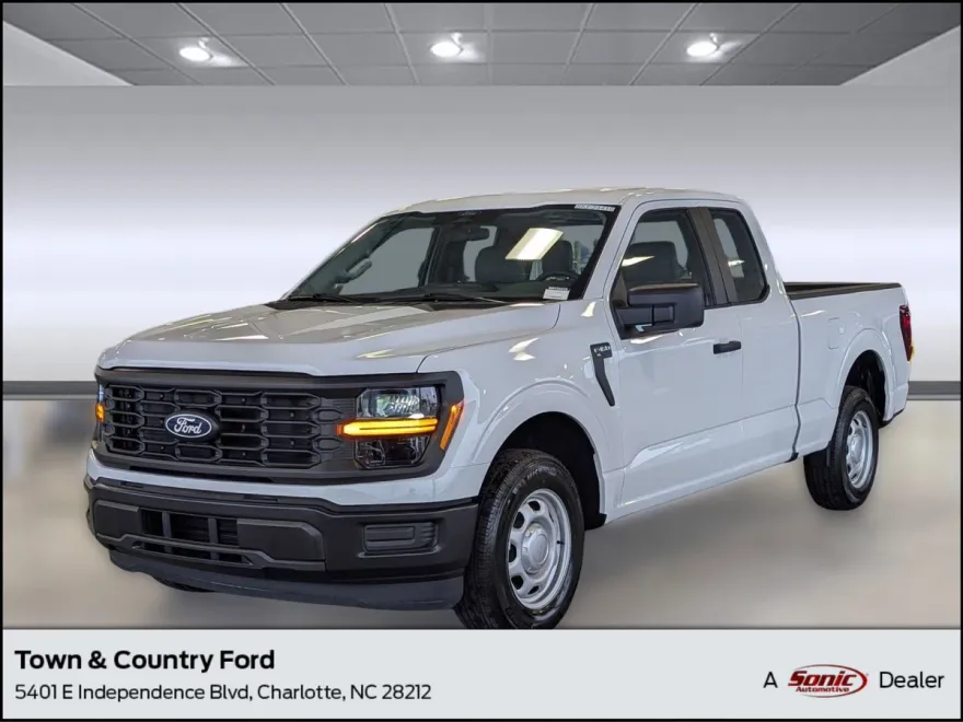 2025 Ford F-150 XL photo 1