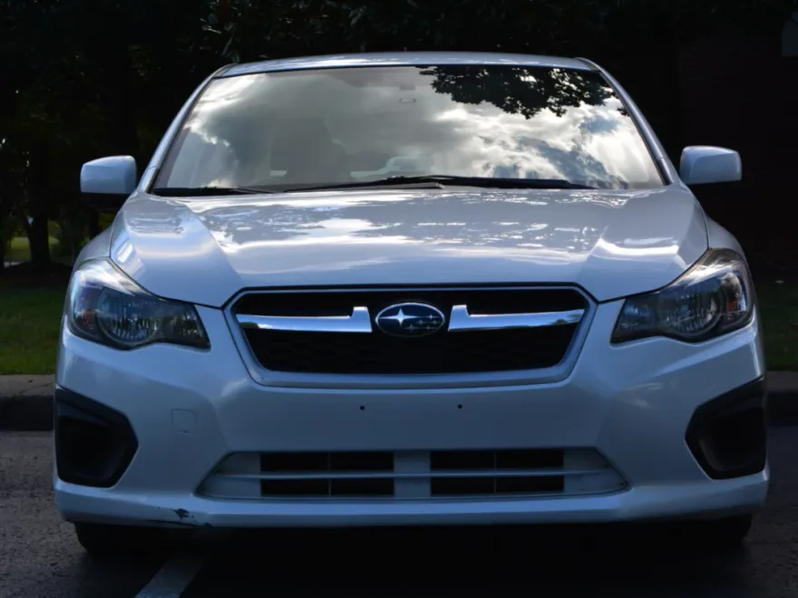 2013 Subaru Impreza Premium photo 1