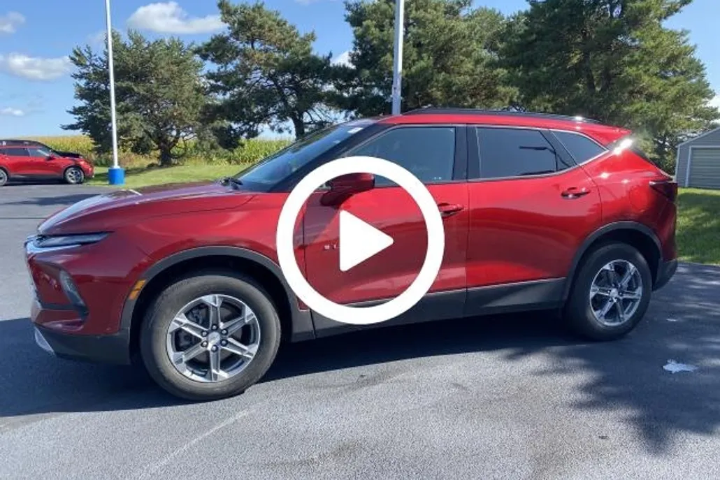 2023 Chevrolet Blazer 2LT photo 1