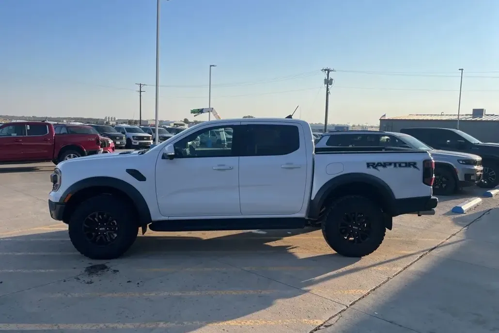2025 Ford Ranger Raptor photo 1