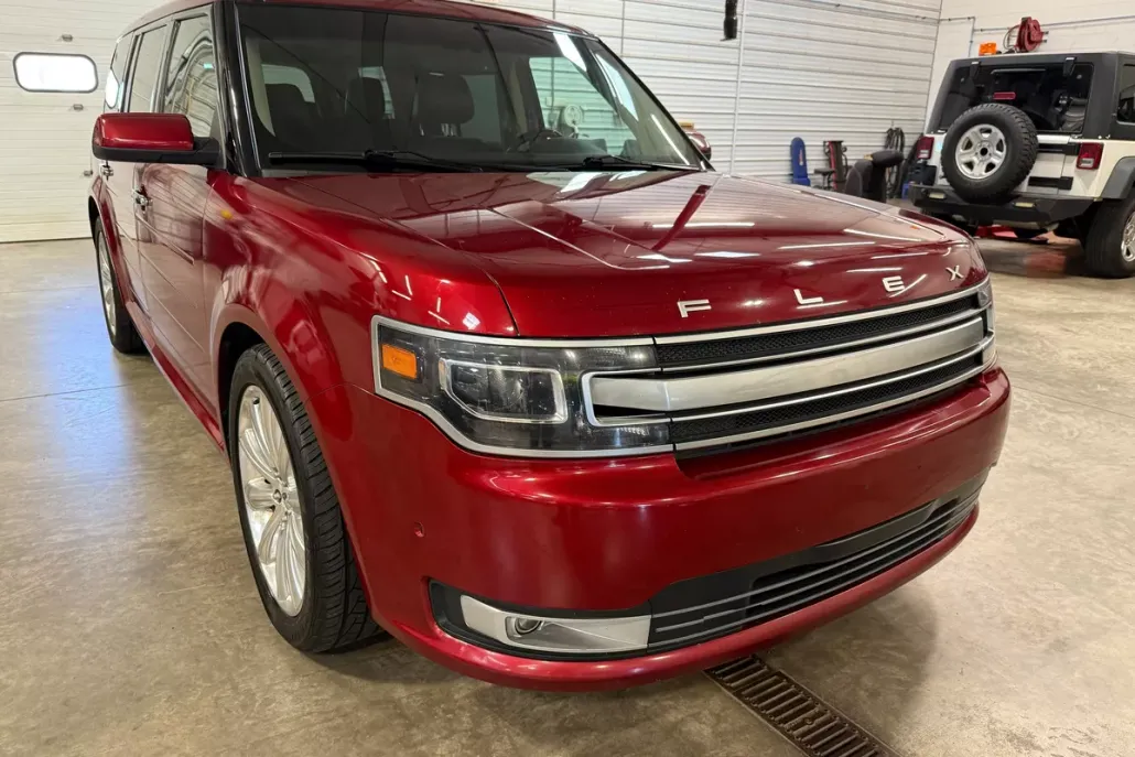 2016 Ford Flex Limited photo 1