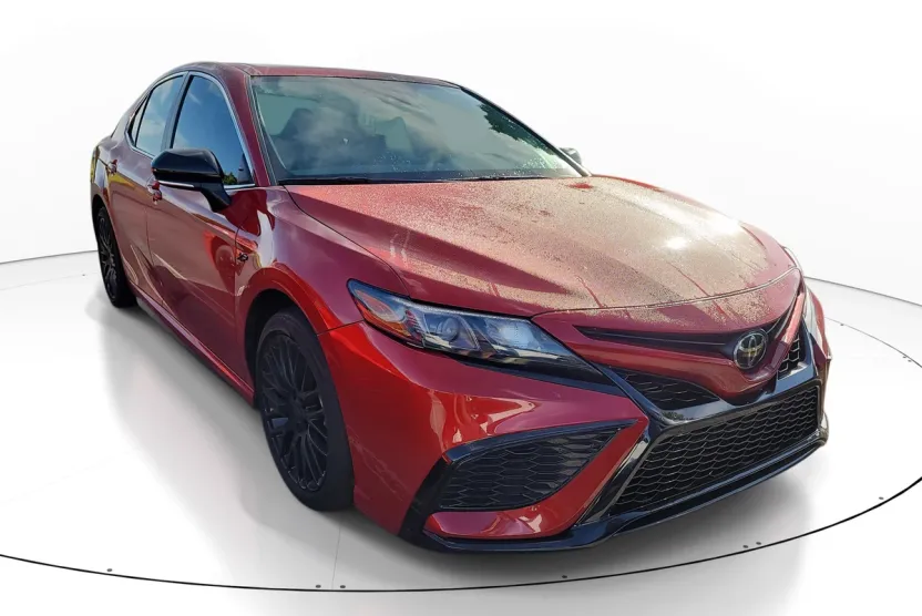 2024 Toyota Camry SE photo 1