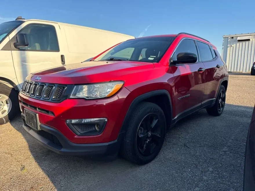 2021 Jeep Compass Latitude photo 1