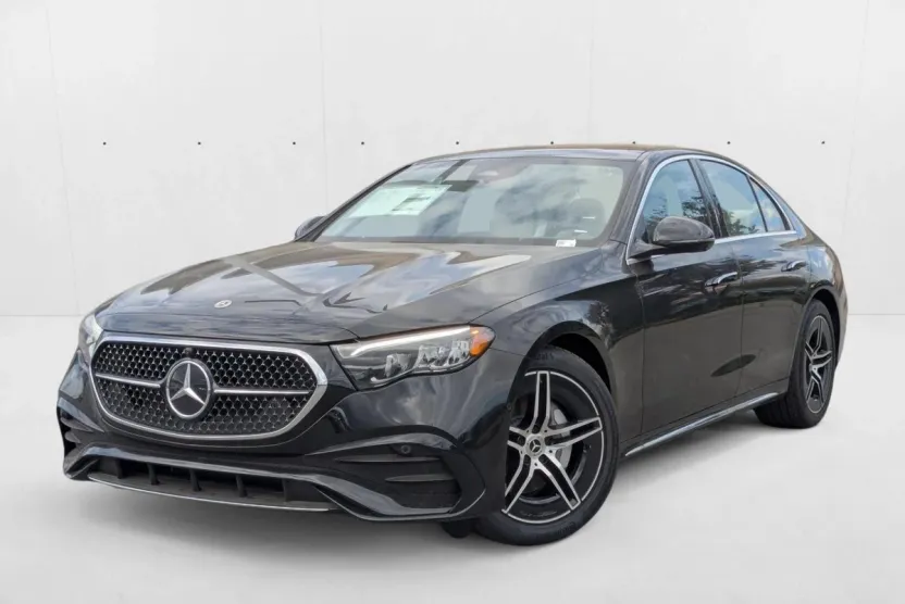 2025 Mercedes Benz E 350 4MATIC photo 1
