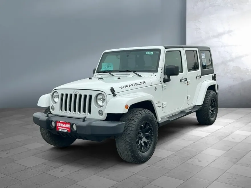 2018 Jeep Wrangler Unlimited Sahara photo 1