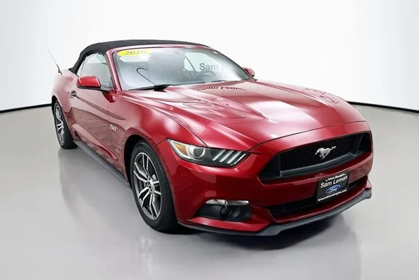 2016 Ford Mustang GT Premium photo 1