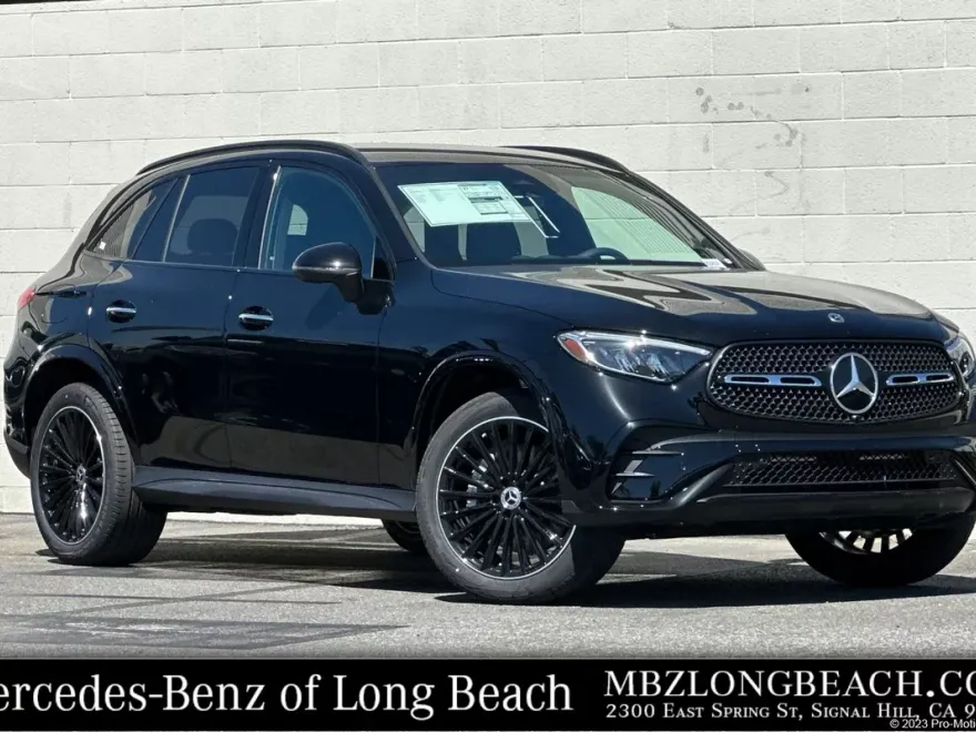 2025 Mercedes Benz GLC 300 AMG photo 1