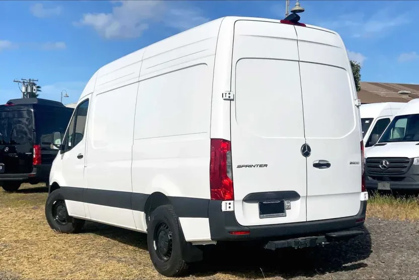 2025 Mercedes Benz Sprinter 2500 High Roof photo 1