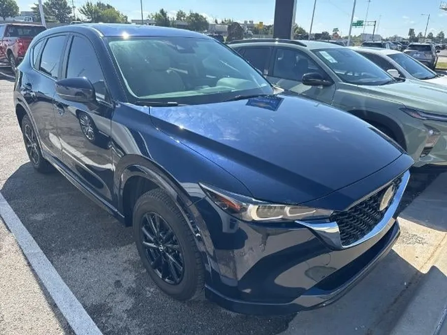 2024 Mazda CX-5 2.5 S Preferred photo 1