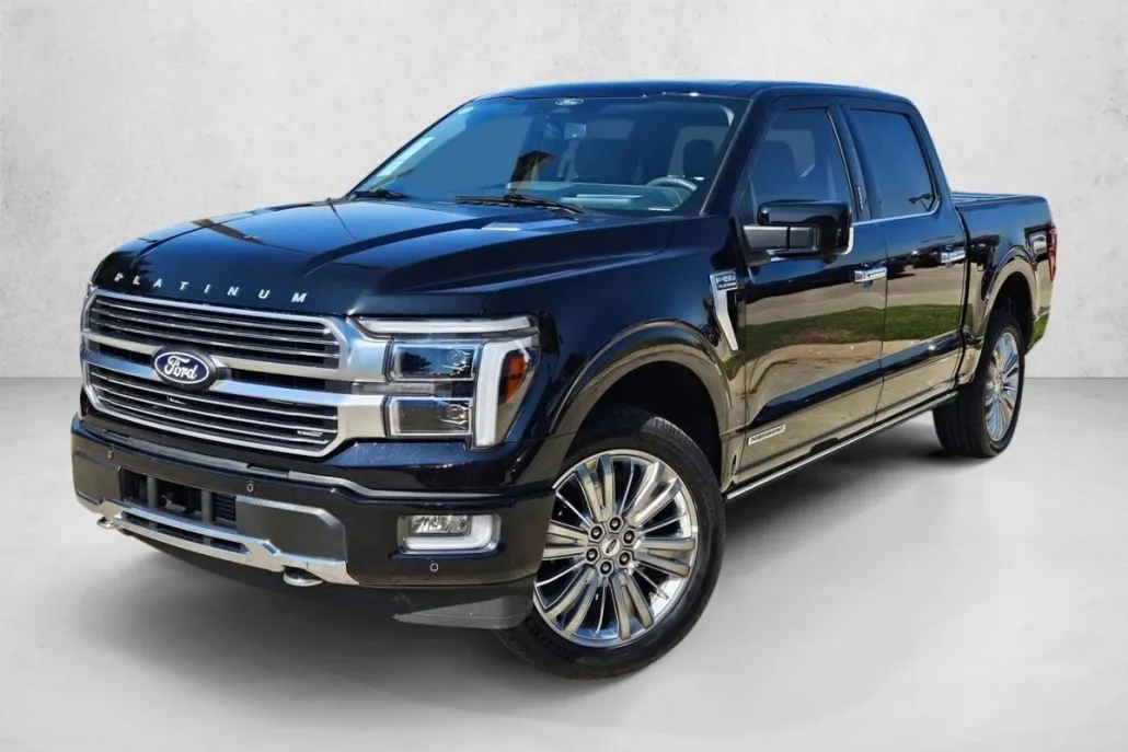 2024 Ford F-150 Platinum photo 1