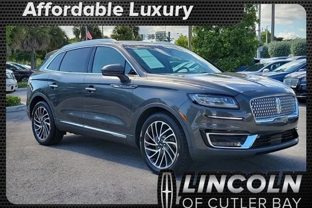 2019 Lincoln Nautilus Reserve photo 1