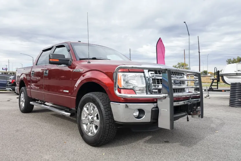 2014 Ford F-150 XLT photo 1