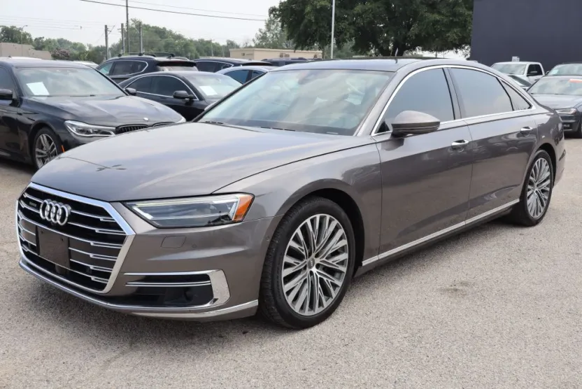 2019 Audi A8 Quattro L photo 1
